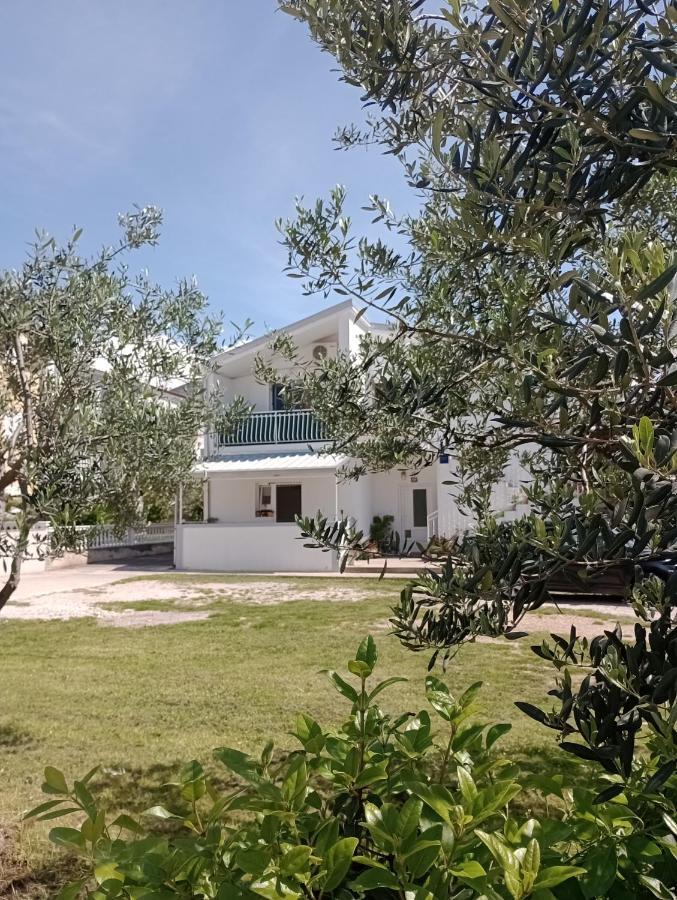Apartmani Gracela فوديس المظهر الخارجي الصورة